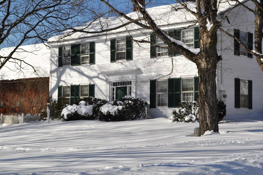 Colby Hill Inn Henniker Bagian luar foto